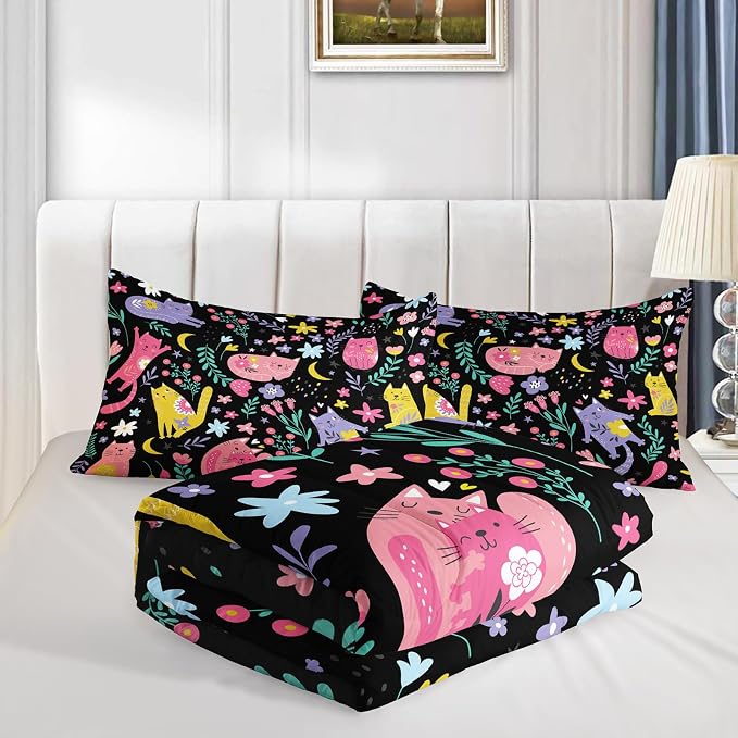 QOOMO Floral Cat Comforter Full Size, Down Alternative, Soft and Lightweight - Image 4