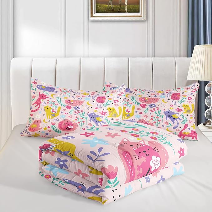 QOOMO Floral Cat Comforter King Size, Down Alternative, Soft and Lightweight - Image 4