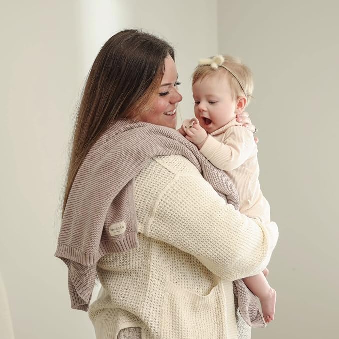 Heritage Knit Organic Swaddle Blanket - Image 4