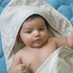 Crane Hooded Towel - Image 4