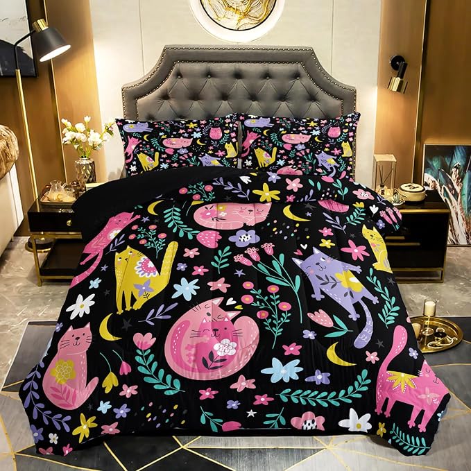 QOOMO Floral Cat Comforter Twin Size, Down Alternative, Soft and Lightweight by QOOMOHOME