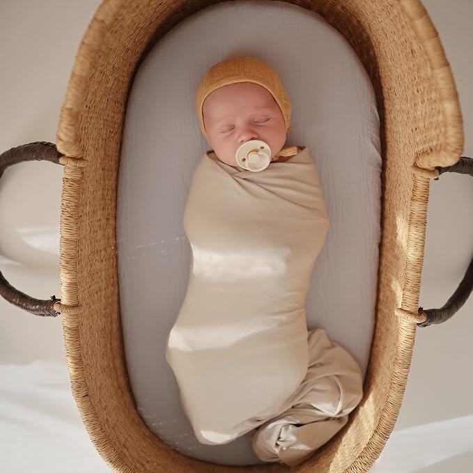 FRIGG Rope Natural Rubber Baby Pacifier | Made in Denmark | BPA-Free - Image 2