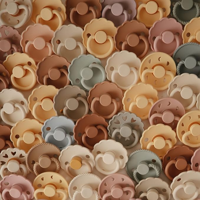 FRIGG Daisy Natural Rubber Baby Pacifier | Made in Denmark | BPA-Free 2-Pack - Image 8
