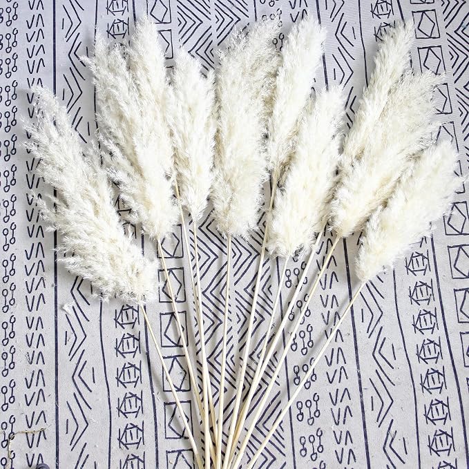 35-inch Tall White Pampas Grass Bouquet Decor - Image 7