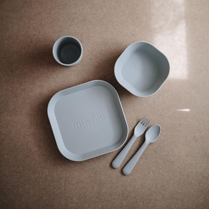 mushie Square Dinnerware Plates - Image 4